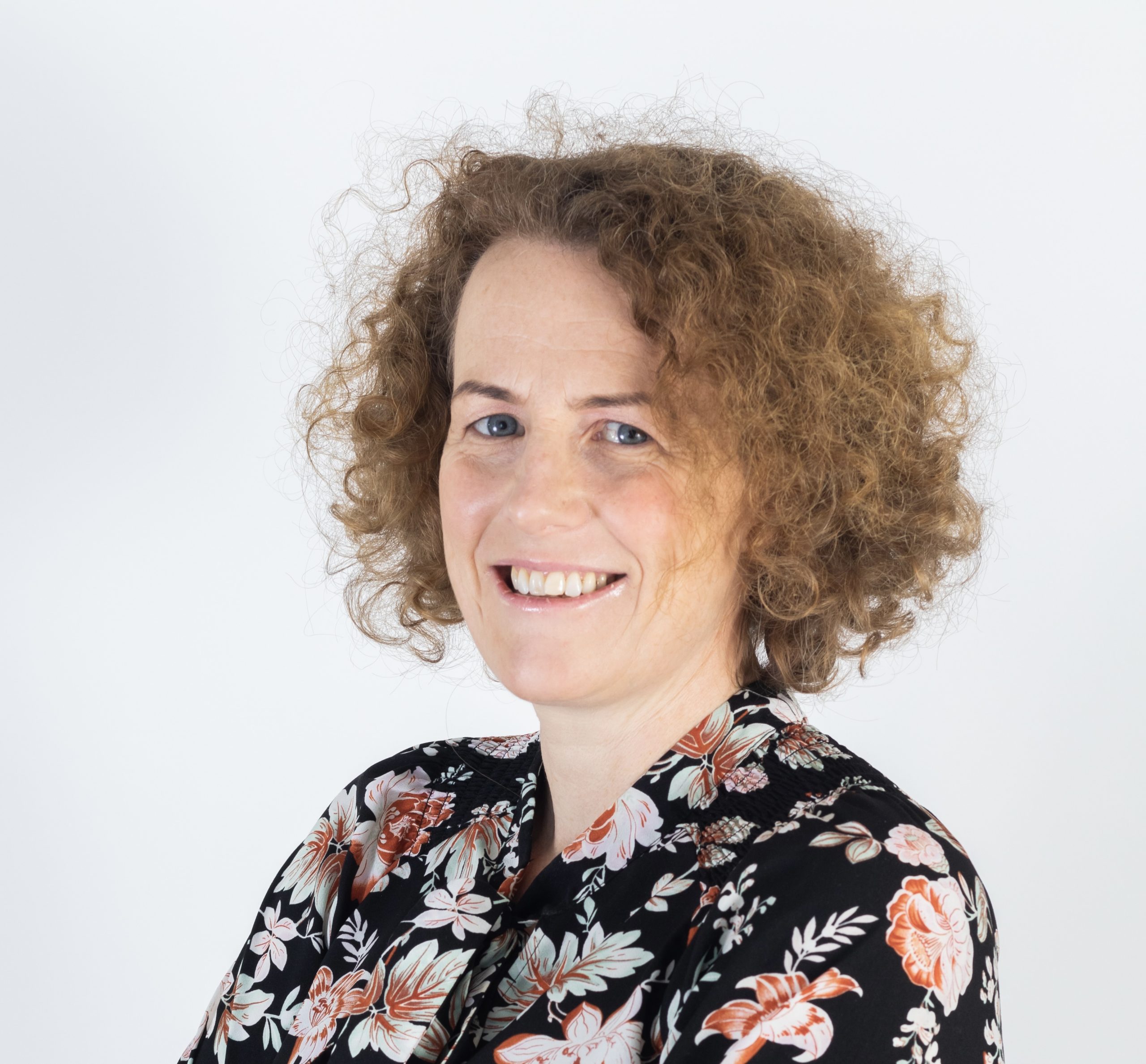 Siobhan Daffy-49 2